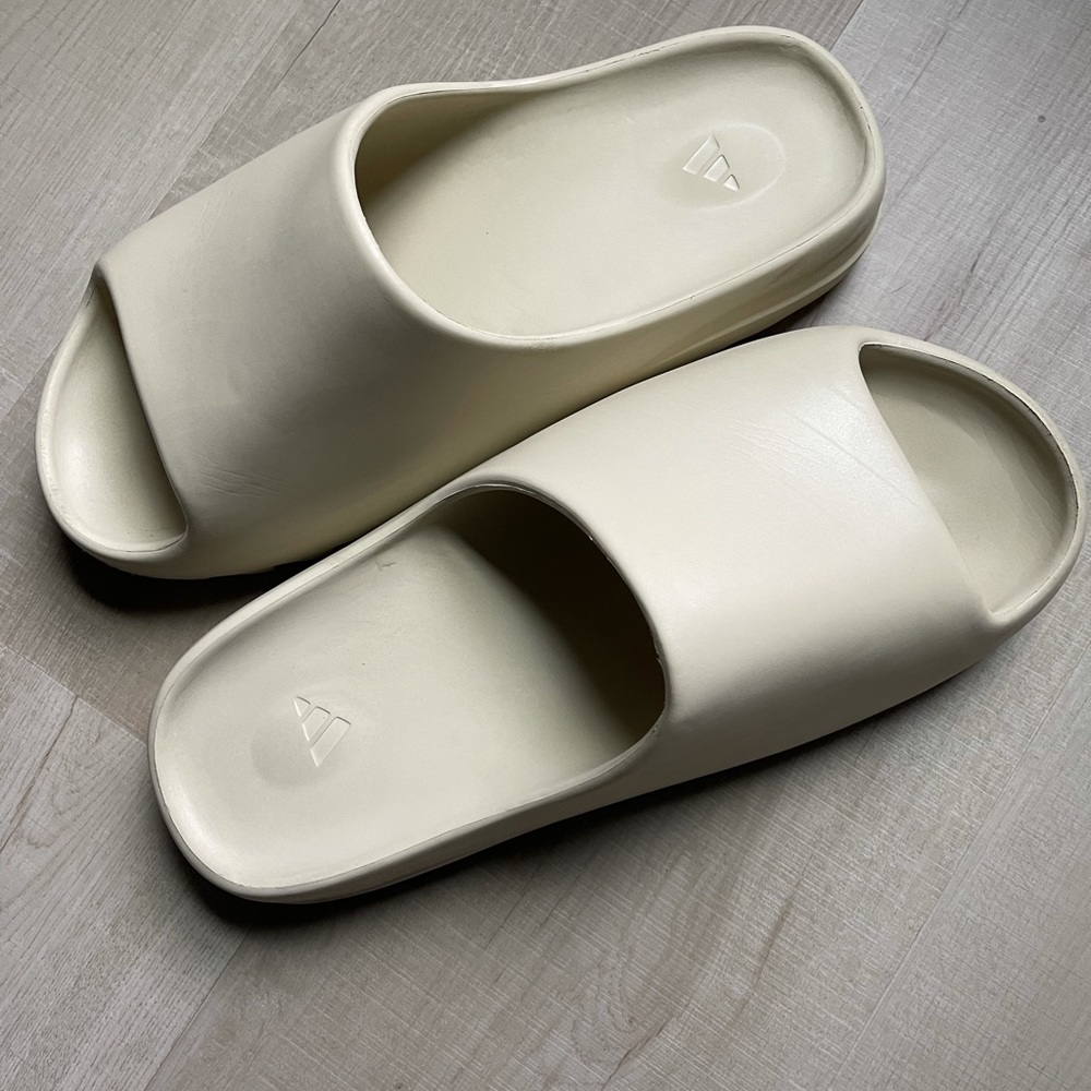 adidas YEEZY Slides